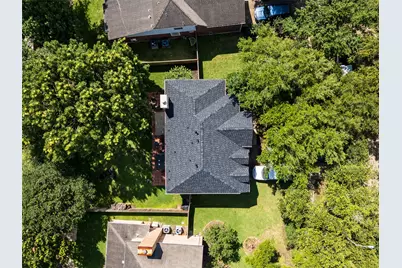 2815 Village Dale Avenue, Houston, TX 77059 - Photo 21