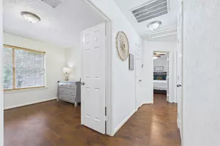 2815 Village Dale Ave, Houston, TX 77059 - Photo 17