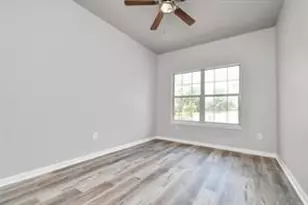 6518 Nunn St, Houston, TX 77087 - Photo 3