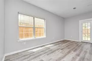 6518 Nunn St, Houston, TX 77087 - Photo 9