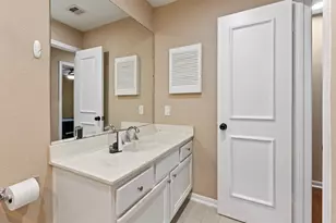 1553 Beaconshire Rd, Houston, TX 77077 - Photo 25