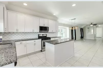 2714 Bernadino Drive, Texas City, TX 77568 - Photo 11