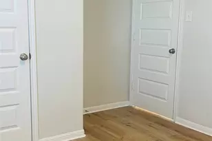 958 Rd 5702, Cleveland, TX 77327 - Photo 11