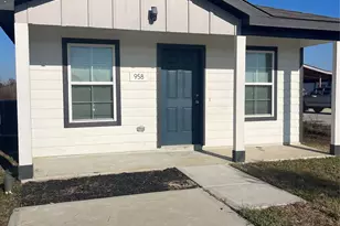 958 Rd 5702, Cleveland, TX 77327 - Photo 1