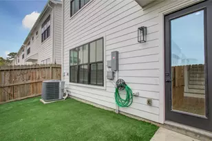 6420 Highland Pine Ln, Houston, TX 77091 - Photo 31