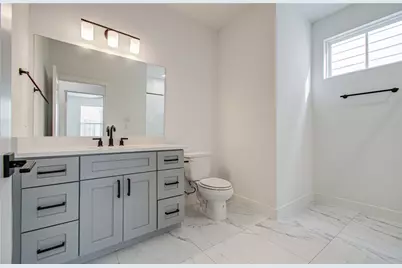 6420 Highland Pine Lane, Houston, TX 77091 - Photo 27