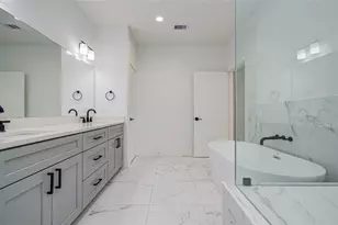 6420 Highland Pine Ln, Houston, TX 77091 - Photo 21