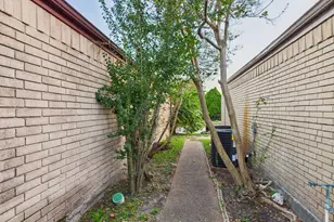 7610 Hopewell Ln, Houston, TX 77071 - Photo 31