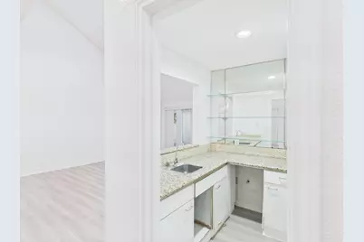 7610 Hopewell Lane, Houston, TX 77071 - Photo 11