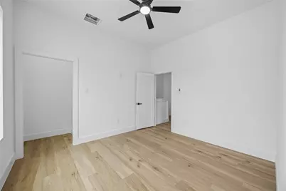 9019 Comal Street #B, Houston, TX 77051 - Photo 27