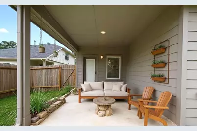 24856 Springbluff Valley Court, Magnolia, TX 77355 - Photo 5