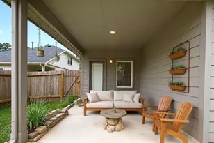 24856 Springbluff Vly Ct, Magnolia, TX 77355 - Photo 5