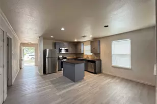 17927 Branch Creek Dr, Cypress, TX 77433 - Photo 3