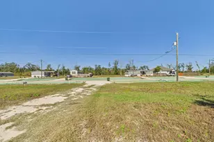 1018 Exotic Pines Dr, Huffman, TX 77336 - Photo 1