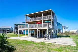 821 Salt Cedar Ln, Port Bolivar, TX 77650 - Photo 11