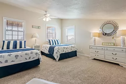 821 Salt Cedar Lane, Port Bolivar, TX 77650 - Photo 33