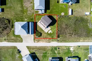 821 Salt Cedar Ln, Port Bolivar, TX 77650 - Photo 9