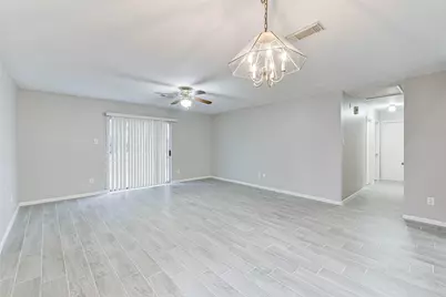 7815 Barnhill Drive, Humble, TX 77338 - Photo 9