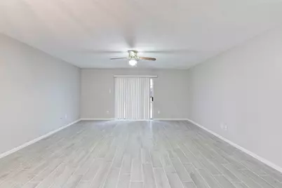 7815 Barnhill Drive, Humble, TX 77338 - Photo 7