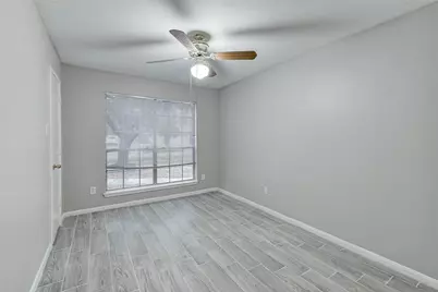 7815 Barnhill Drive, Humble, TX 77338 - Photo 17