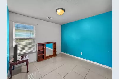 6614 Pine Tree Springs, Houston, TX 77049 - Photo 17