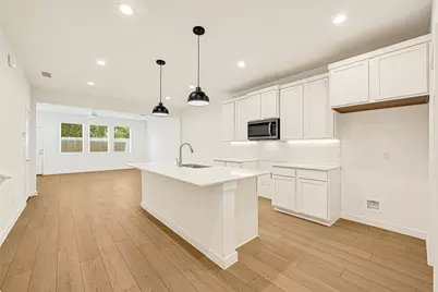 3225 Dennis Street, Houston, TX 77004 - Photo 1