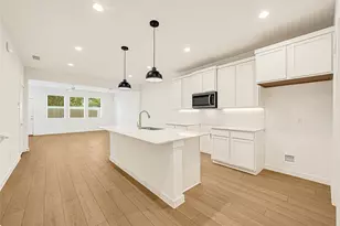 3225 Dennis St, Houston, TX 77004 - Photo 1