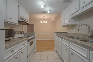 2350 Bering Dr, Houston, TX 77057 - Photo 13