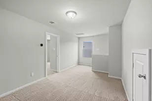 2782 Portugal Laurel Dr, Alvin, TX 77511 - Photo 21