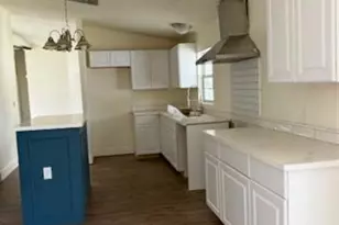 17319 Wells Dr, Pearland, TX 77584 - Photo 9