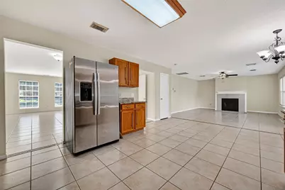 16102 Flatridge Court, Houston, TX 77083 - Photo 11