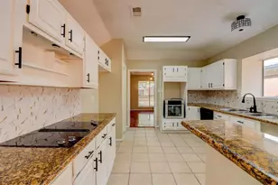 21102 Marcin Dr, Spring, TX 77388 - Photo 11