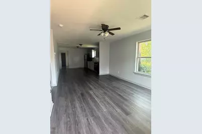 115 N Carolina Street #B, Houston, TX 77029 - Photo 5