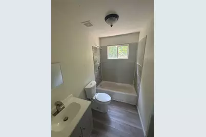 115 N Carolina Street #B, Houston, TX 77029 - Photo 15