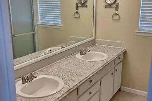 19 N White Heron Dr, La Marque, TX 77568 - Photo 15