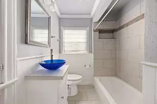 827 W 43rd St, Houston, TX 77018 - Photo 11