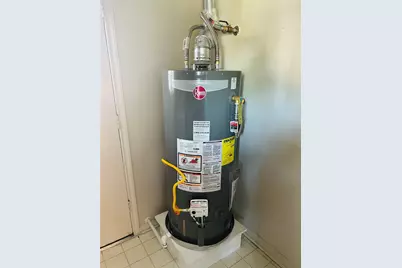 1846 Michele Drive, Sugar Land, TX 77498 - Photo 9