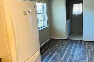 1846 Michele Dr, Sugar Land, TX 77498 - Photo 7