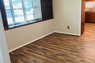 1846 Michele Dr, Sugar Land, TX 77498 - Photo 5