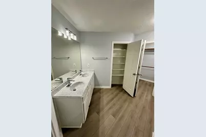 8810 Barron Wood Circle, Houston, TX 77083 - Photo 17