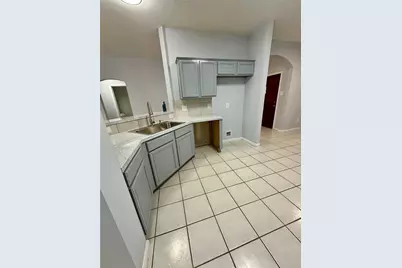 8810 Barron Wood Circle, Houston, TX 77083 - Photo 9