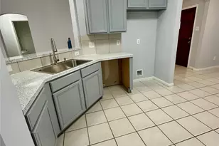 8810 Barron Wood Circle, Houston, TX 77083 - Photo 9