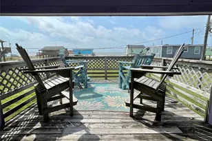 1111 Surf Dr, Surfside Beach, TX 77541 - Photo 7