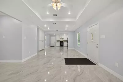 6928 Apache Street, Houston, TX 77028 - Photo 9