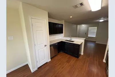 12002 Jillian Crossing Drive, Houston, TX 77067 - Photo 5