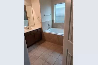 13610 Spectacled Bear Lane, Crosby, TX 77532 - Photo 17