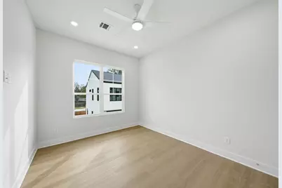 9419 E Montridge Lane, Houston, TX 77080 - Photo 23