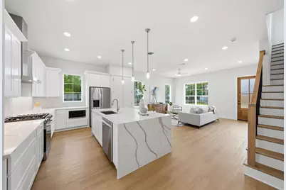 9419 E Montridge Lane, Houston, TX 77080 - Photo 11