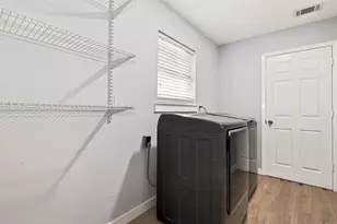 9670 Judalon Ln, Houston, TX 77063 - Photo 25