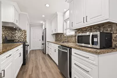 9670 Judalon Lane, Houston, TX 77063 - Photo 19